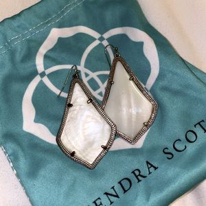 Kendra Scott white mother of pearl Alex earrings